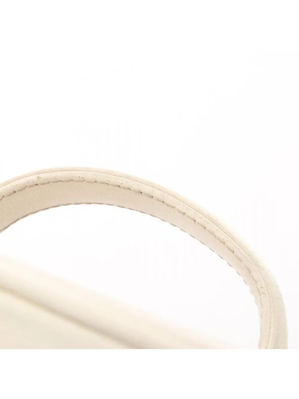 Chanel Handbag CC Logo 2-Way AS White Lambskin CC Vanity Chain Shoulder